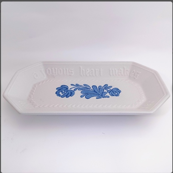 🥖Pfaltzgraff Bread Plate Yorktowne Joyous Heart Make the Loaves Taste Better🥖 - Picture 2 of 7